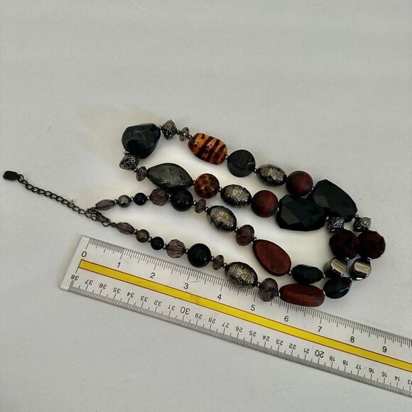 You and I long chunky beaded statement necklace - Picture 8 of 9